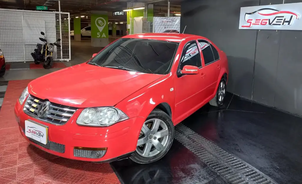 VOLKSWAGEN	JETTA EUROPA  AT 2015