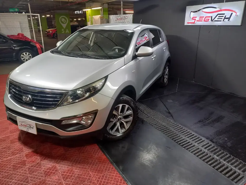 KIA NEW SPORTAGE REVOLUTION LX, MT  4x2 2016 