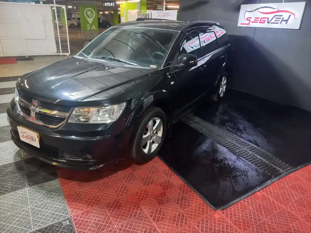 DODGE	JOURNEY 7P	SE 4X2 AT, 2009