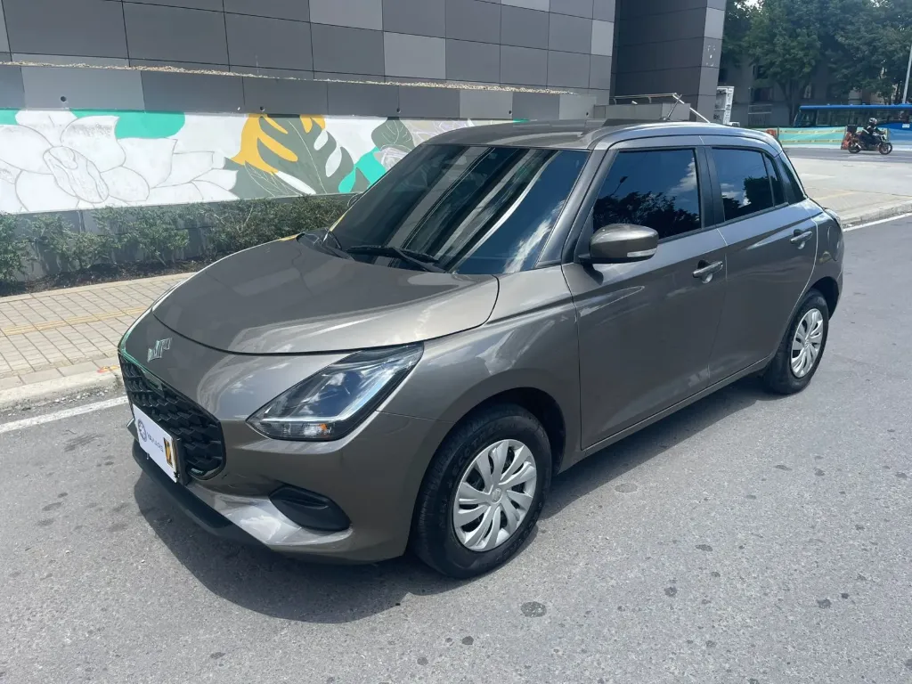 Suzuki Swift 1.2 Hybrid 2Wd 2025