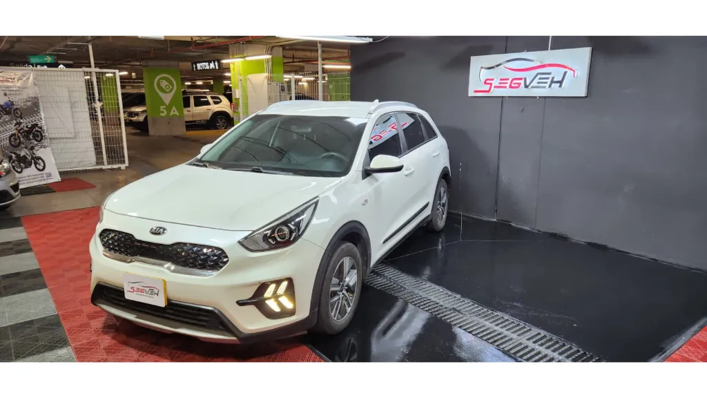 Kia Niro Hibrido 1.6 Hev Vibrant At 2022