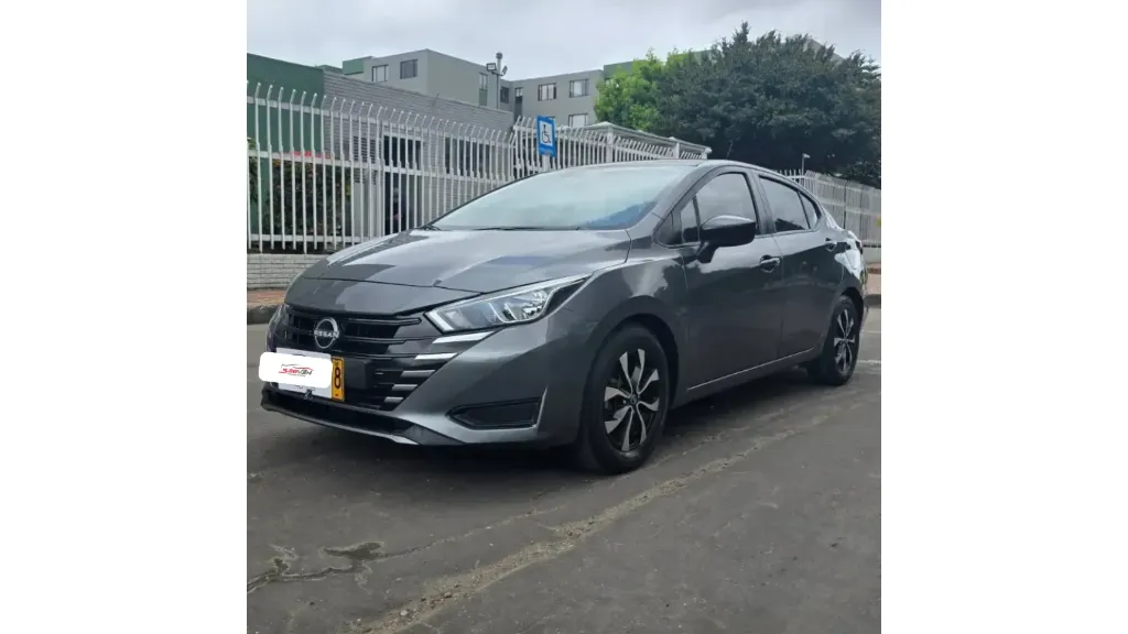 Nissan Versa 1.6 Sense AT 2024