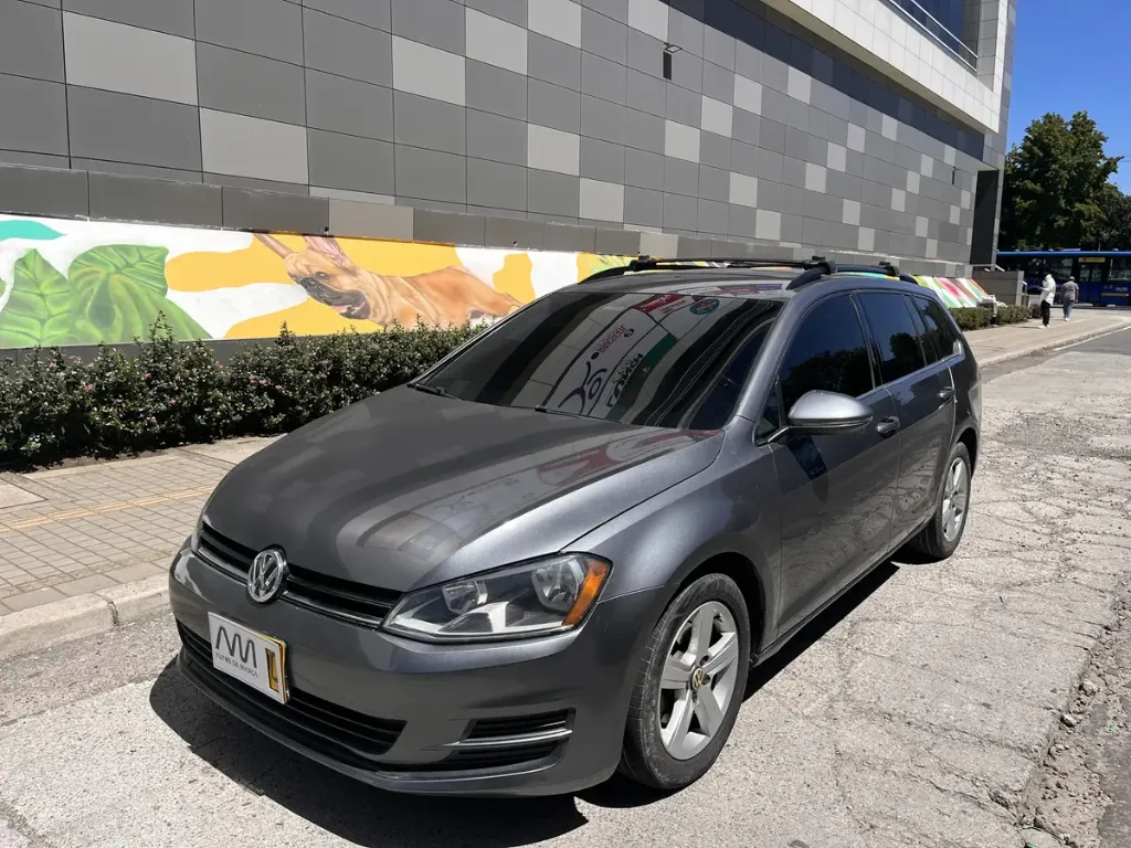 Volkswagen Golf Sportwagen AT 2016