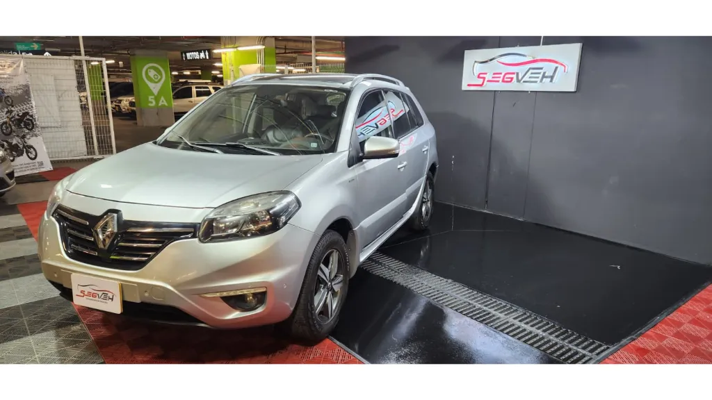 Renault Koleos 2.5 Dynamique Bose AT 2015