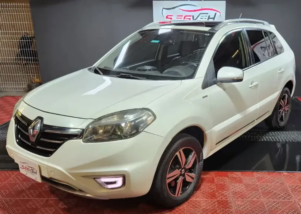 RENAULT KOLEOS BOSE PRIVILEGE 2.5 4X4 AT 2016