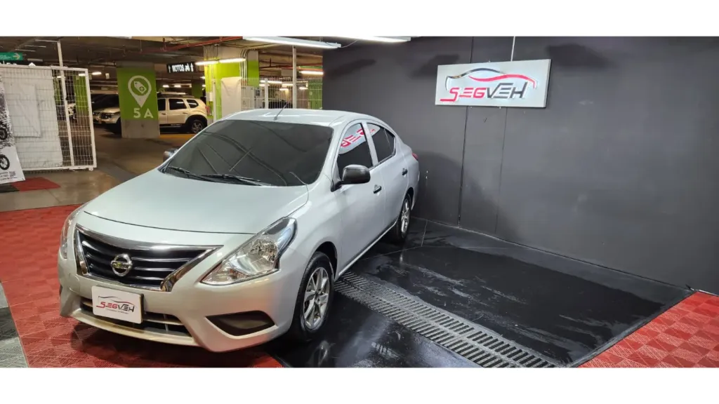 NISSAN VERSA V-DRIVE AT 1.6 2021