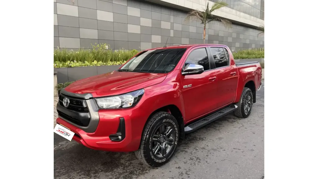 Toyota Hilux 2.4 Diésel 4X4 2023