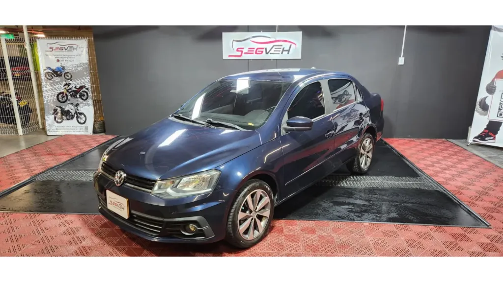 Volkswagen Voyage 1.6 Highline At 2017