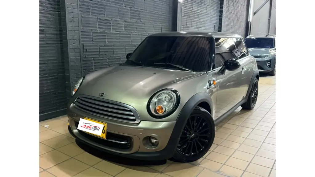 Mini Cooper R56 1.6 Coupe MT 2012