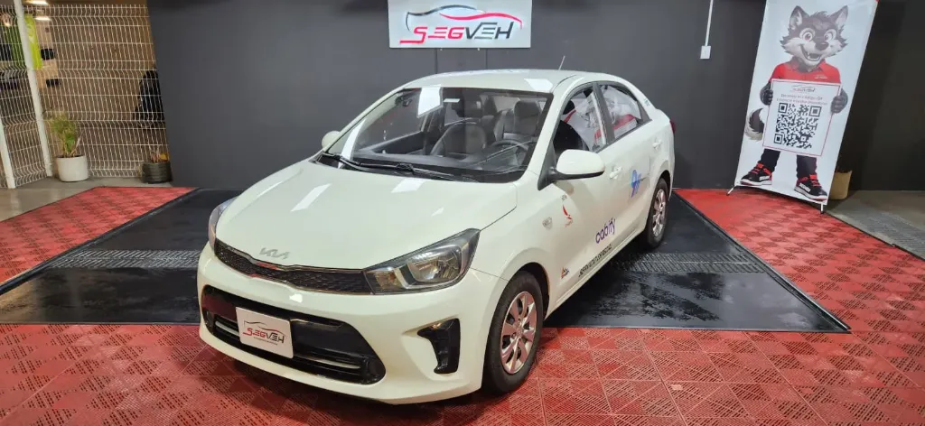 KIA SOLUTO 1.4CC AT  (SERVICIO ESPECIAL) 2024