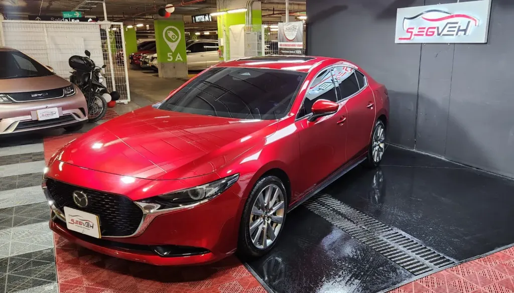 MAZDA 3 GRAND TOURING 2.0 AT 2025