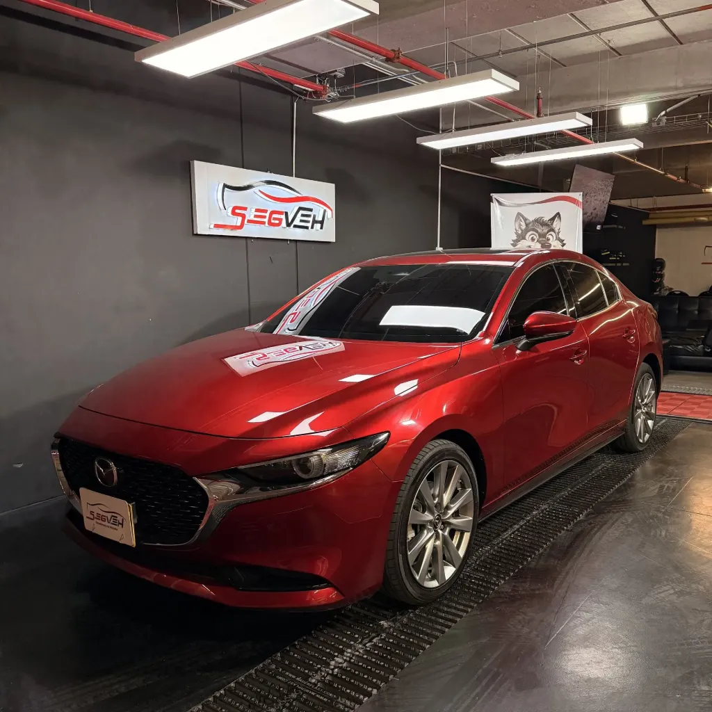 MAZDA 3 GRAND TOURING HIBRIDO 2.0 AT 2025