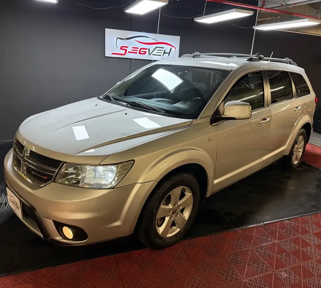 DODGE JOURNEY SE, 2014 2.4CC GASOLINA AT 7 PUESTOS 4X2
