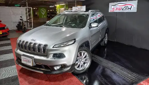 JEEP CHEROKEE, 4X2 AT 2015