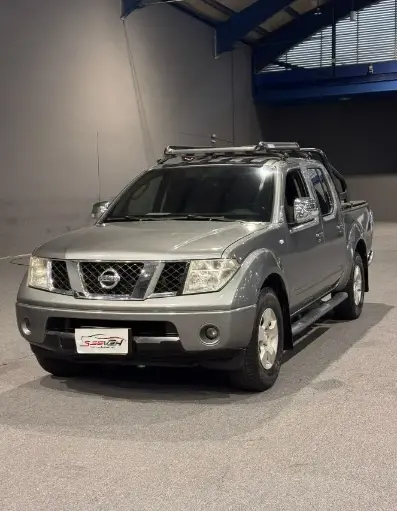 NISSAN NAVARA HILUJO MT 4x4 2009